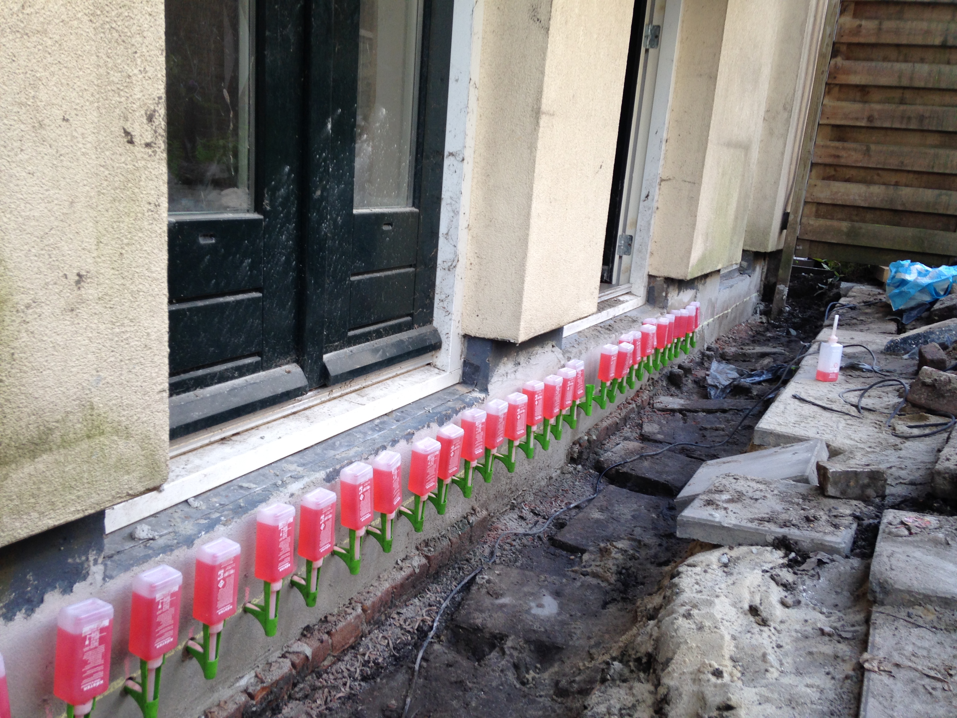 Optrekkend vocht in buitenmuur