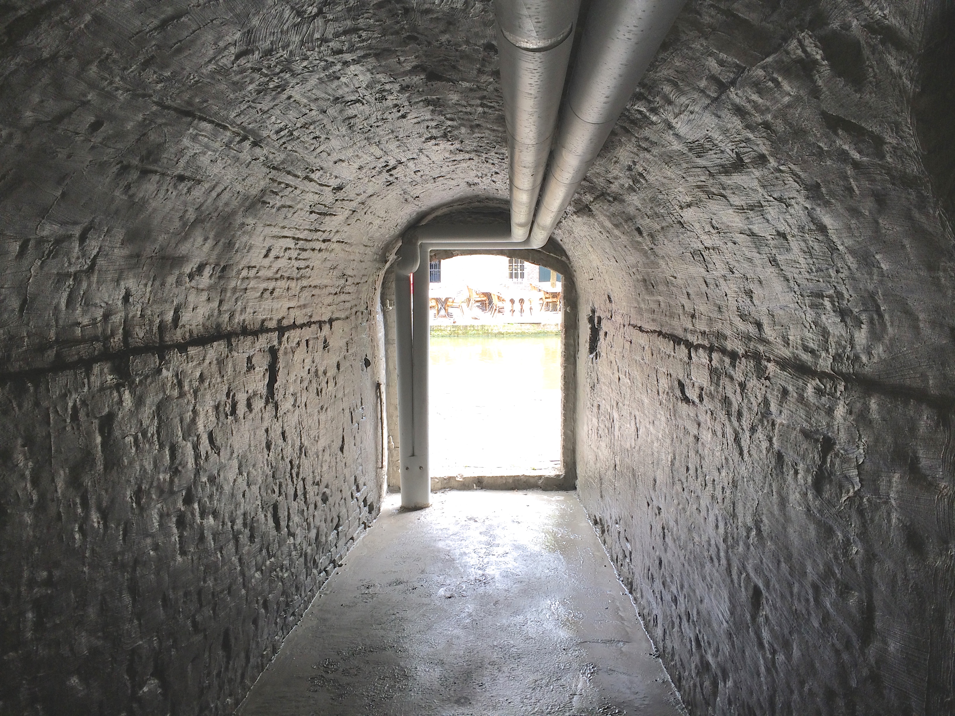 Vochtige Keldermuur 2