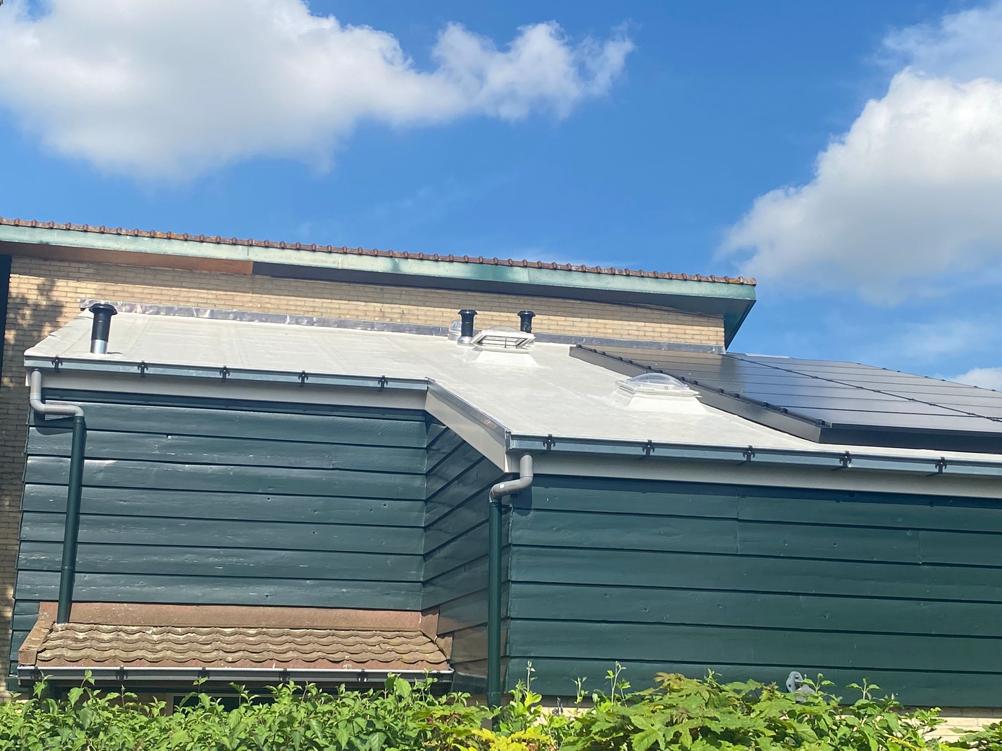 Witte Dakbedekking 23