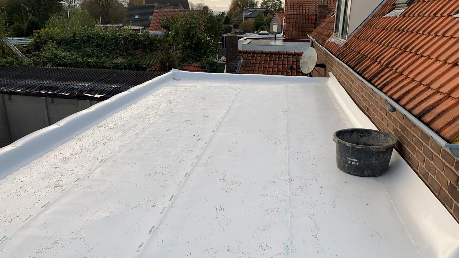 Witte Dakbedekking 49
