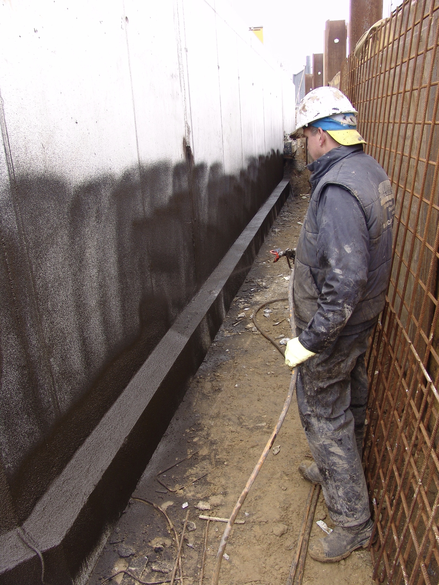 Buitenzijde Kelder Afdichten 2