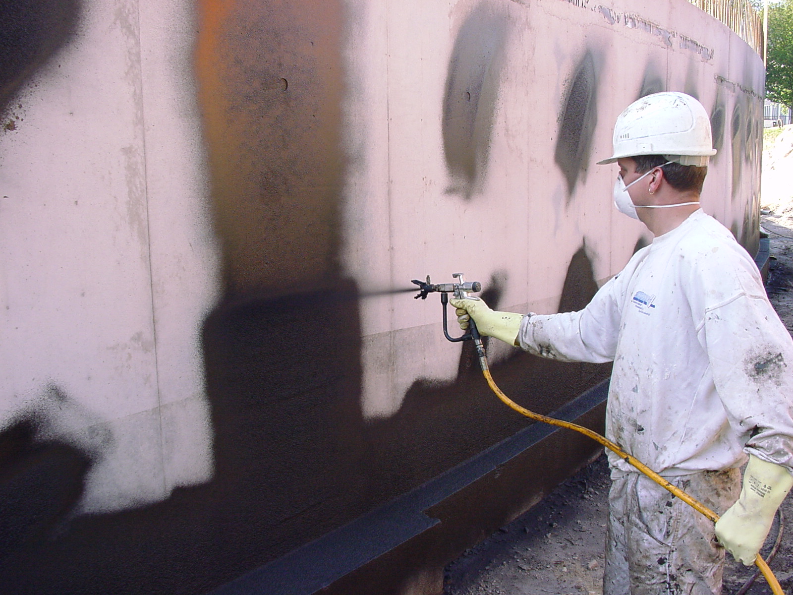 Kelderafdichting Aan De Buitenzijde Spuiten 4