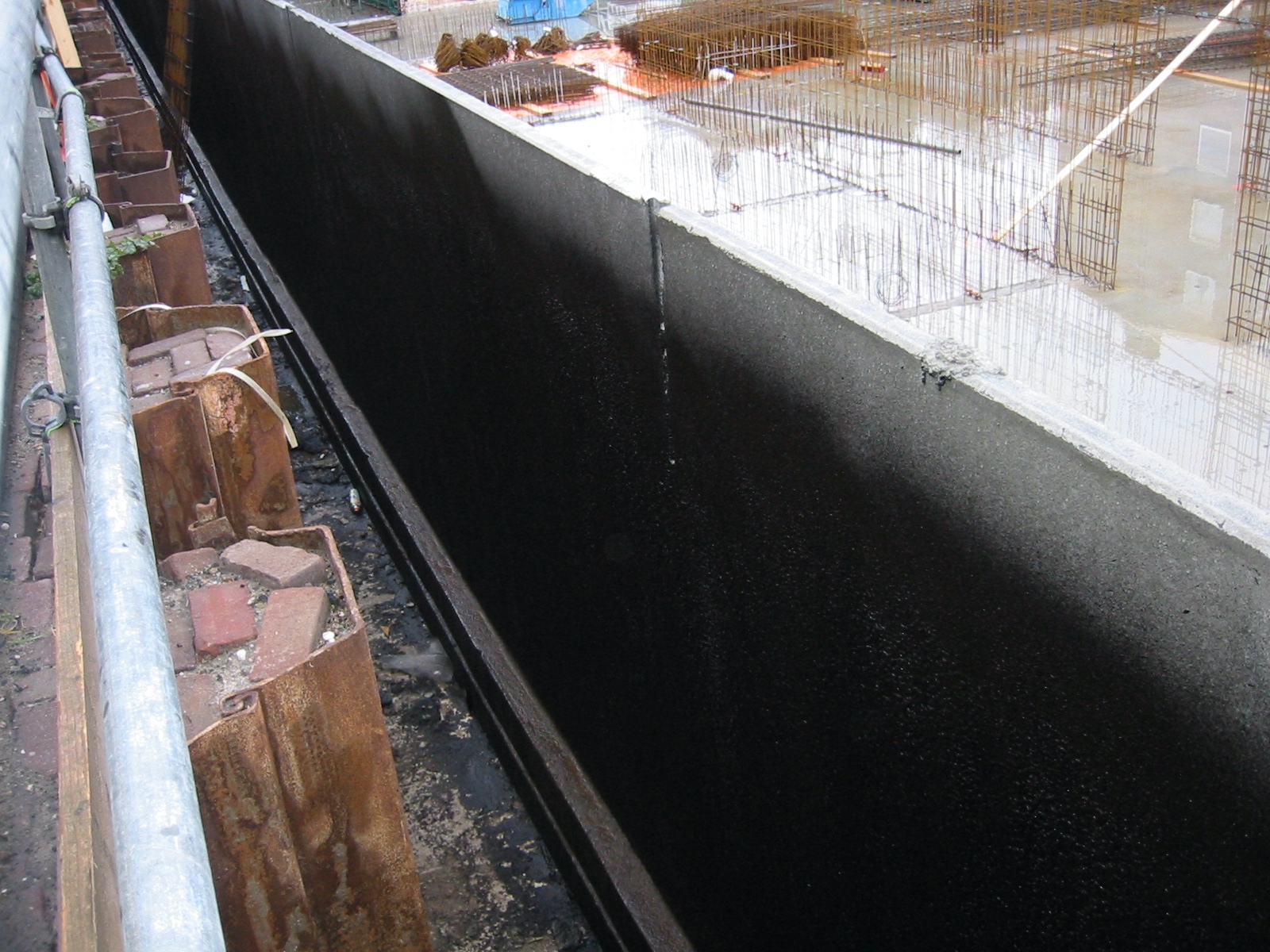 Volvlaks Afdichten Kelderwand