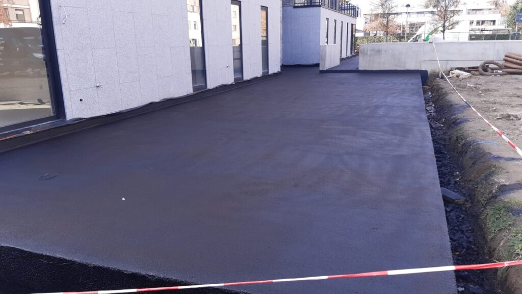 Verwerking van Köster KSK zelfklevende folie